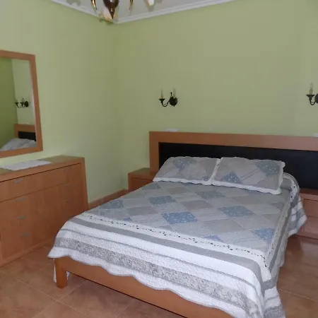 Apartamentos Las Llábanas Oviñana Exterior foto