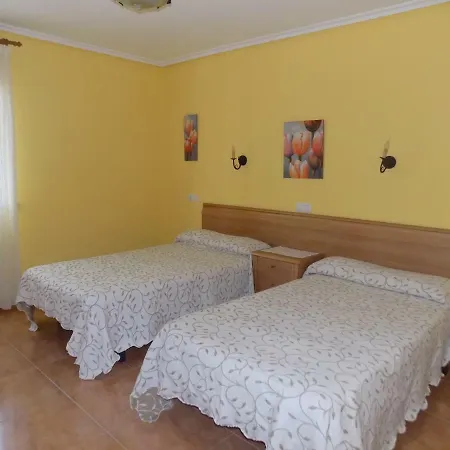 Apartamentos Las Llábanas Oviñana Exterior foto